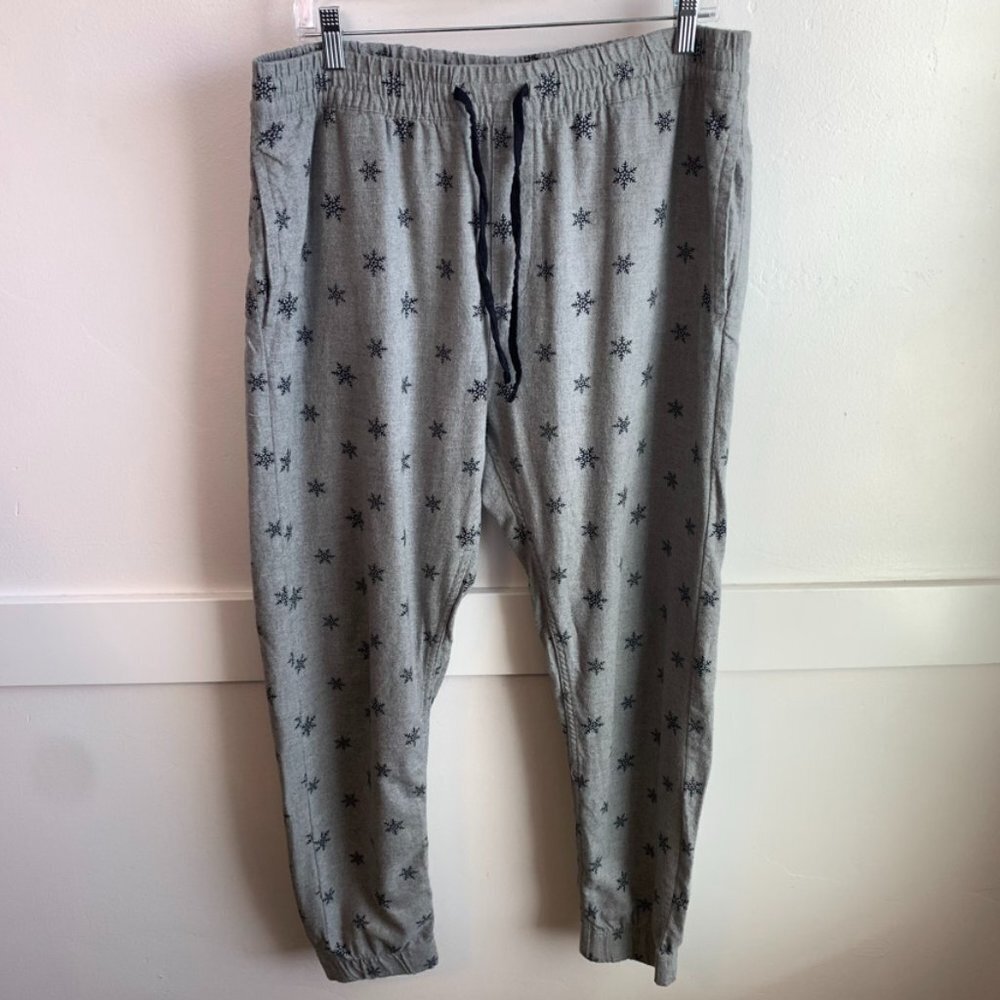 H&M Gray & Black Snowflake Cotton Pajama Pants